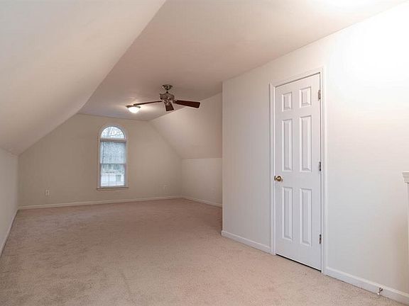 Aquila Drive 10.jpg